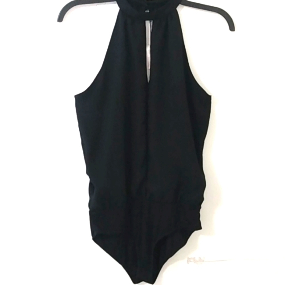 CHARLOTTE RUSSE BLACK SPLIT FRONT BODYSUIT SIZE SMALL NWT